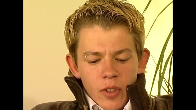 Street Boys Studio: Tschechischer twinkjunge mit Selbst-masturbation und extremem dildospiel