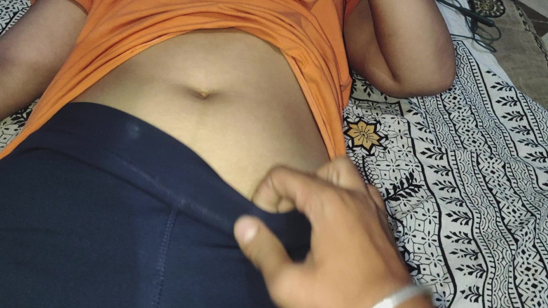 Desigirl37: Desi College Girls Loves to get wet their horny pussies...