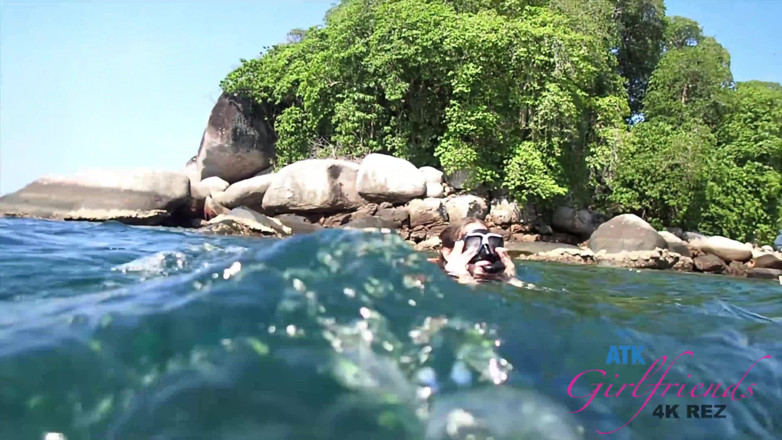 ATK Fans (Girlfriends): Férias virtual na Ilha Tioman com Elena Koshka parte 4