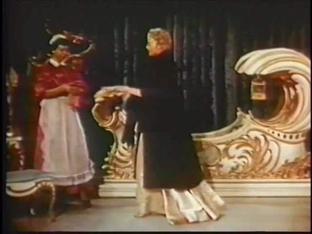 Old Good Porn: Regardez des filles rétro sexy danser et se déshabiller