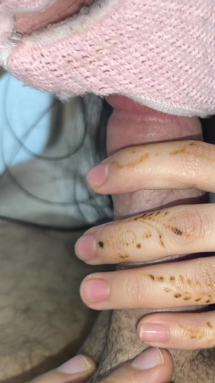 Basant Arab: Ma femme saoudienne suce une bite et se fait enculer