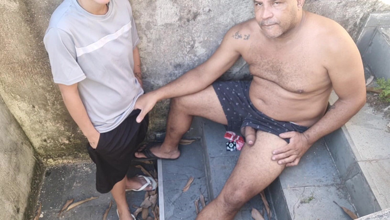 Bebes vagabundas: Un mari infidèle dans les escaliers avec une sodomie 100 %
