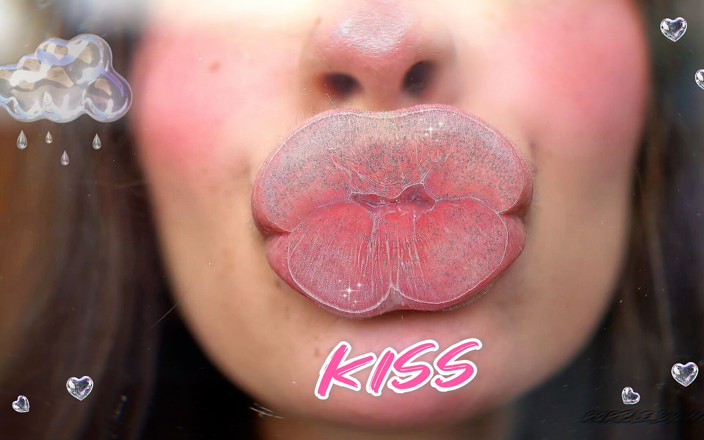 Rarible Diamond: Labios tan suaves como una almohada, brillando con brillo, en...