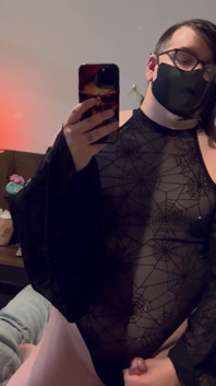 Pancutan mani bodysuit hitam