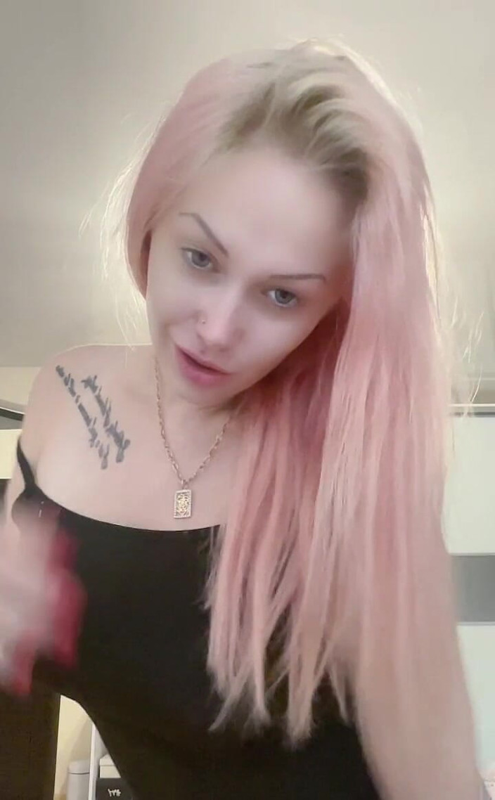 Goddess Misha Goldy: Hora de te foder, meninos! Entre na minha armadilha!