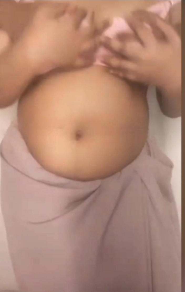 Jesmin18: Romansa kakak ipar Bangladesh yang seksi