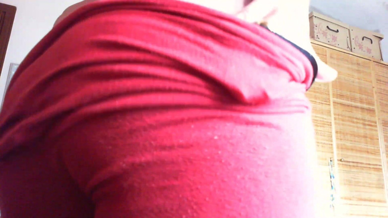 Nicoletta Embassi: Grosse bite en caoutchouc et masturbation complètement mouillée avec ta...