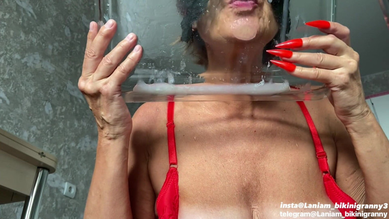 Ladyloveyoung60: ASMR 3 éjaculations d’affilée pour une vieille pipe, fétiche.