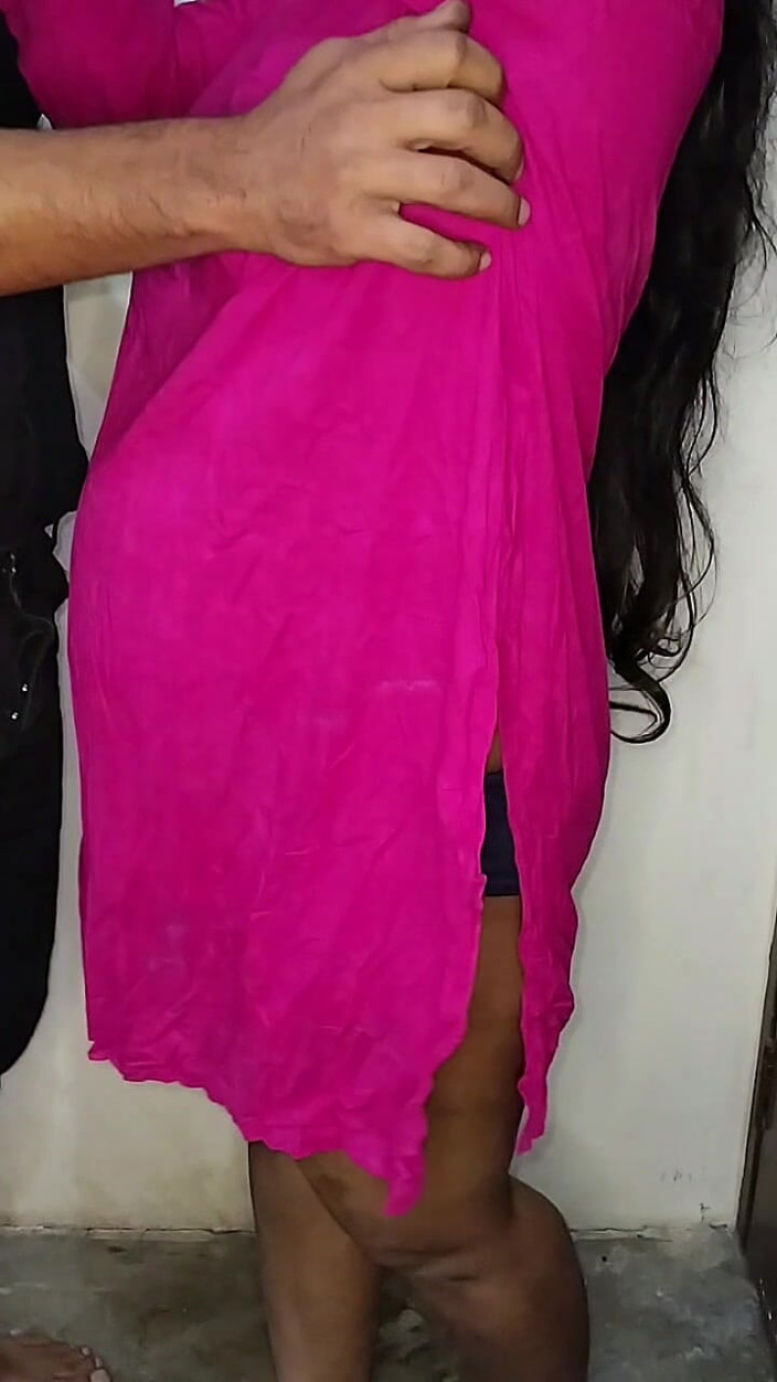 Sairaxsaim: Paki freundin ki kameez phaarr di