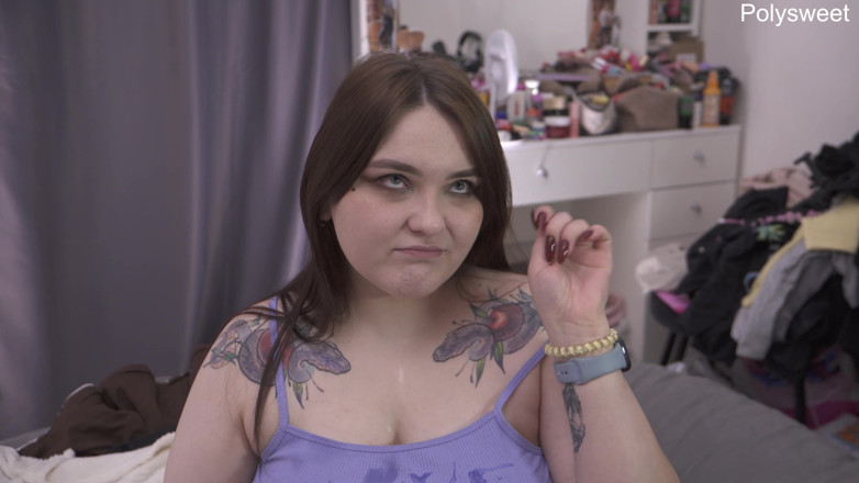 Polly Sweet: Estou me divertindo com você, corno, logo depois de sentir...