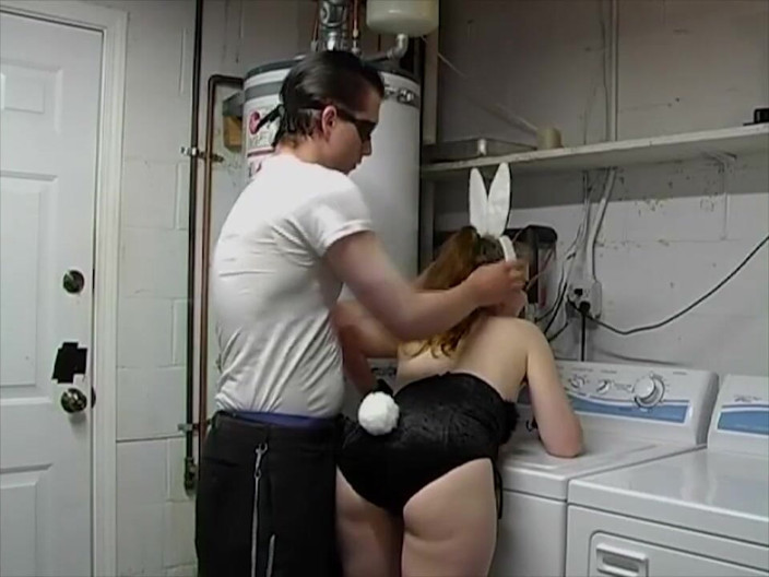 Suck Sluts and Blowjob Bitches: Pipe, lapin