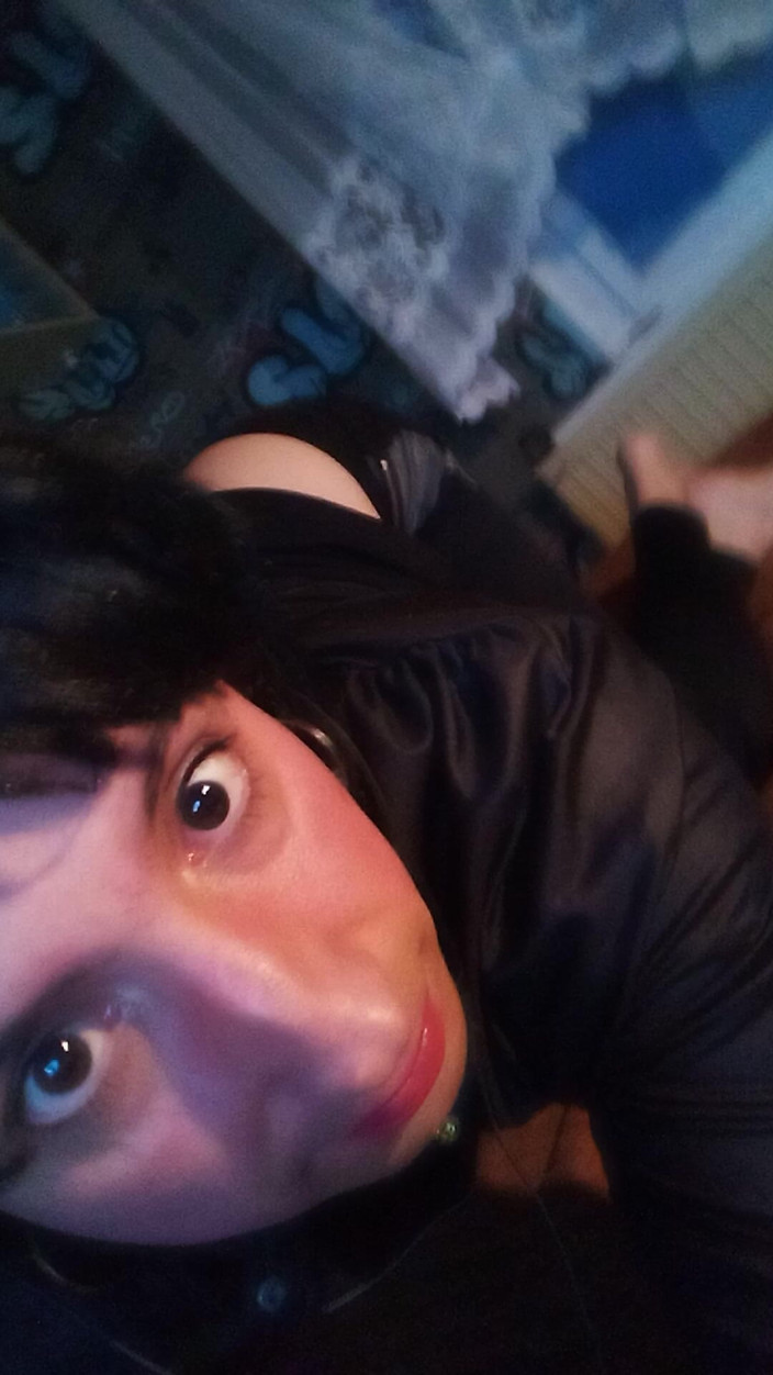 SandraCutePussyforyou: Diamante rosa in nero 2