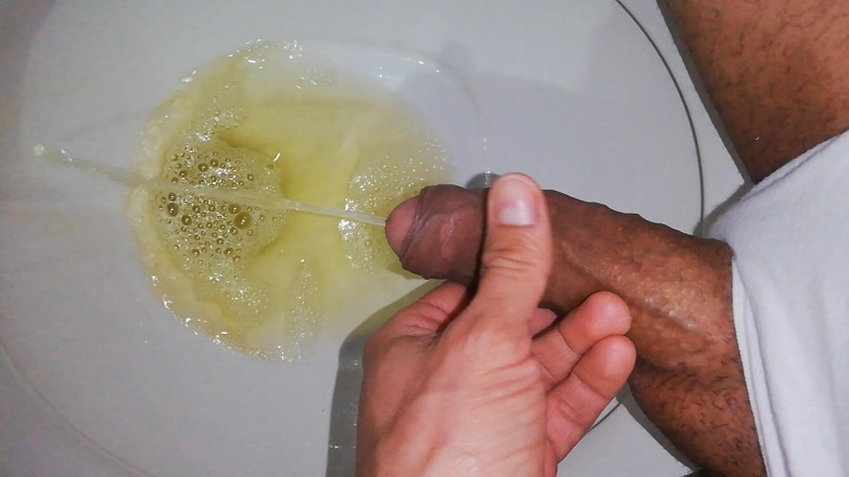 rey10rey10: Desperate Pissing in New White Underwear, Big Penis and Venozo...