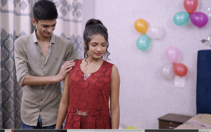 Triflicks: Bali Umar web series mới chưa cắt cặp đôi trẻ xinh đẹp...
