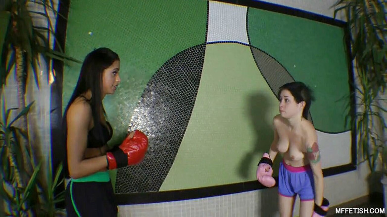 MF Fetish: Te romperé la cara, estúpida esclava