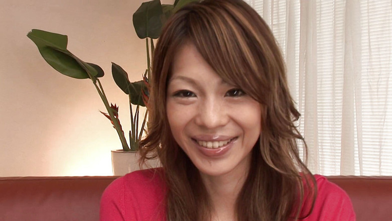 Masturbation Assist: Incrivelmente tesuda modelo japonesa procurando uma vara para cavalgar