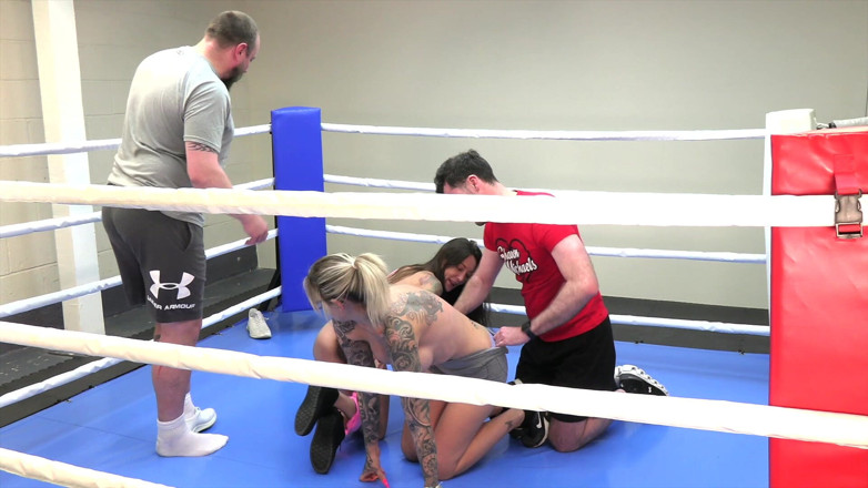 Lacey Starr productions: Гойдалки в кільці