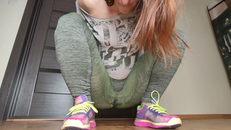 Adele Amber: Pisciare con le scarpe,,,,