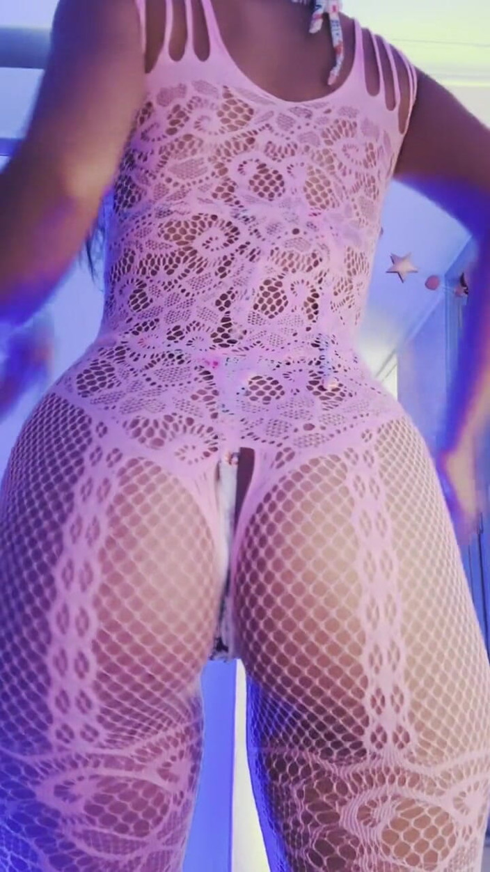 Vika_Sexting: सॉफ्ट हीट राइजिंग