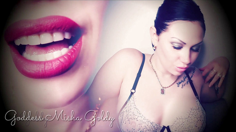 Goddess Misha Goldy: Dudaklarıma büyüle! İhtiyacın olan tek şey ruj kaplı dudaklarım!