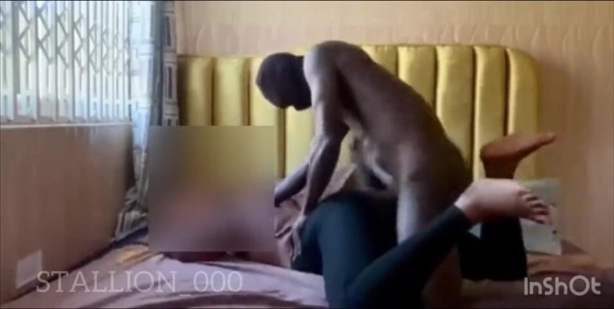 Queen_xx: Stiefbruder, großer schwanz brachte mich zum schütteln