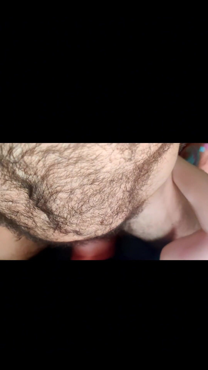 Next door hairy: Перший тато у мене був деякий час. Я повинен дійсно розглянути питання про розширення більше:) яке горло!