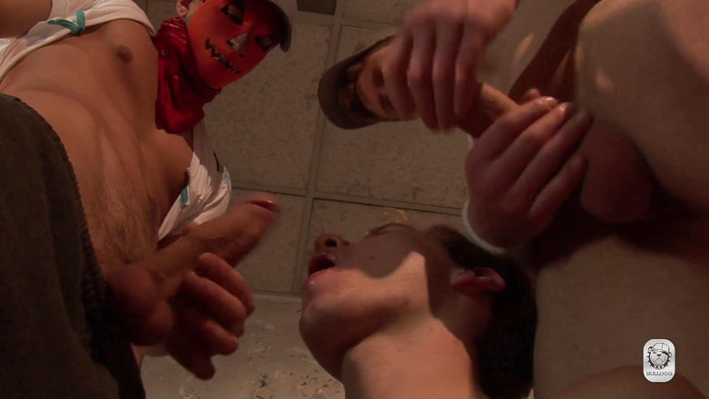 BullDogXXX: Preso 2 - Sc3 Daniel, Luke e Alfie