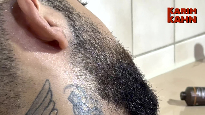 Karim Kahn: baathatab men jordaar viry shot plas mootna