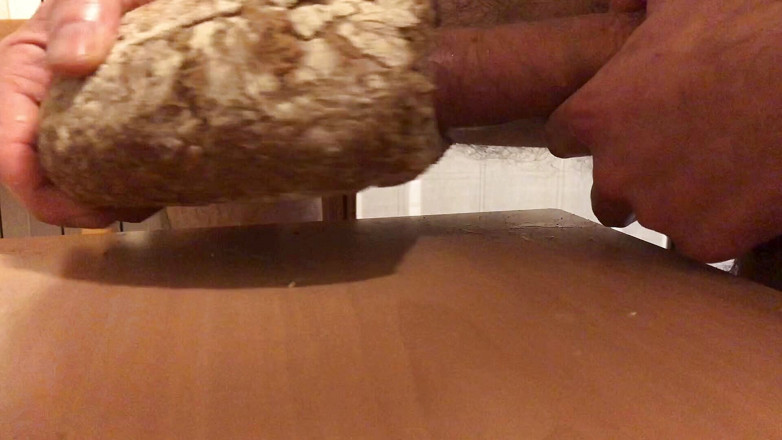 Francesco Spinozzi: Pan de mierda
