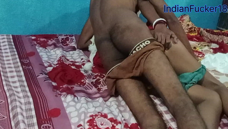 Indianfucker18: Vrouw hard neuken Desi-stijl sexy echtgenoot