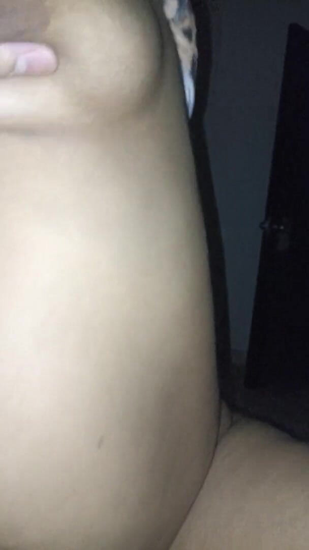 Pikaa6: POV avec ma copine sexy