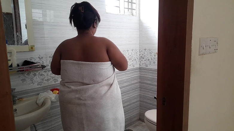 Aria Mia: Después de salir del baño, el cuerpo fue dejado por...