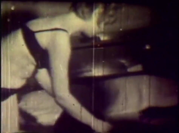 Vintage Usa: Seks lesbian vintage yang sangat liar