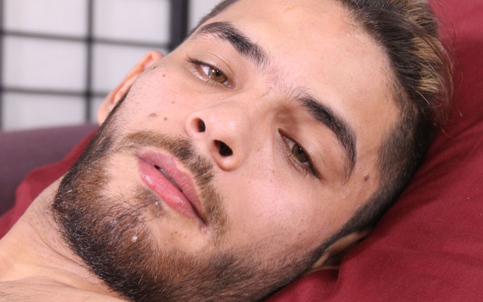 Latino boys porn: Venezuelan Hot Young Man Jerking off