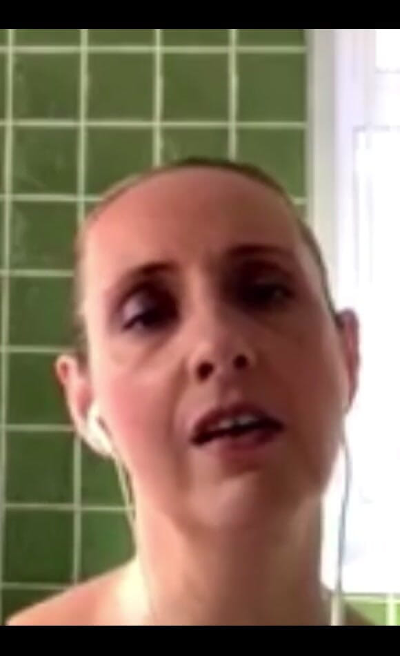 Keira_xxxxxx: Keine sorgen, ich würde immer noch hier ein bisschen NSFW-Gesang...