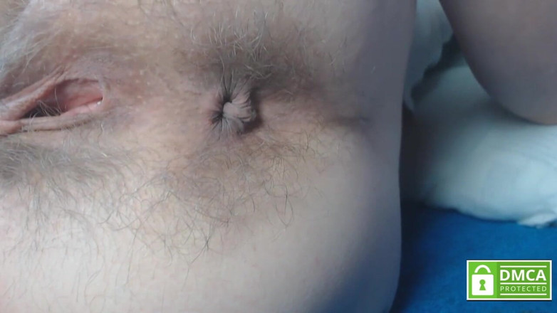 Risky Hairy Couple: 23 dakikalık amcık genişletme ve göt deliği parmaklama