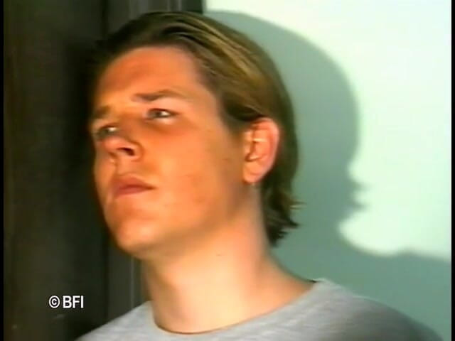 Bad Boys bedroom stories: Joven gay pasa la noche en la casa de un...