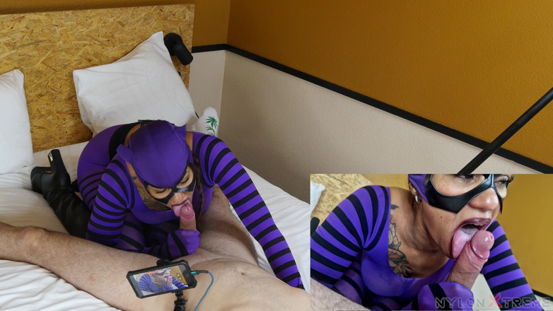 Nylon Xtreme: Julia Kate Purple a Black Nylon šukají