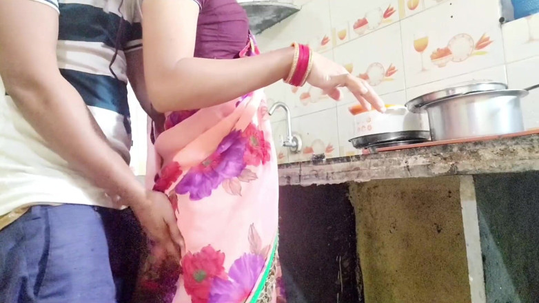 Your kavita bhabhi: インドBhabhi性と大学教授