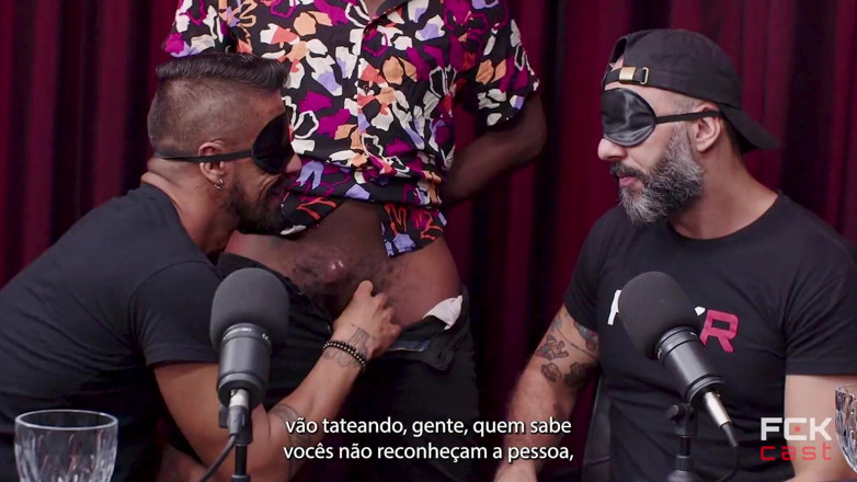 MACHOFLIX: Fckcast 1 - experiência completa com fundo cego