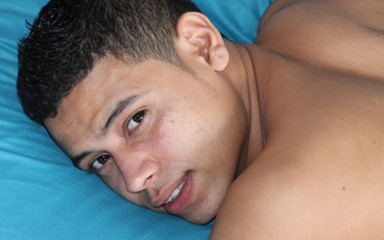 Latino boys porn: Salvador cậu bé sục cu