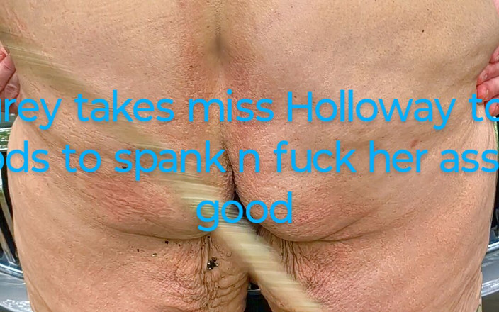 HerculesnVENUS: 미스터 그레이는 그녀의 큰 엉덩이를 존나게 때리기 위해 미스 복도를 숲으로 데려갔습니다.
