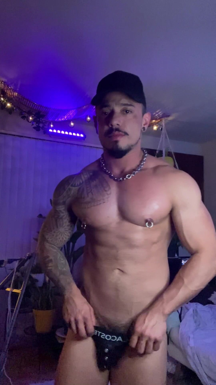 Reds and Muscles: ¡Eh! ¡Mirame!