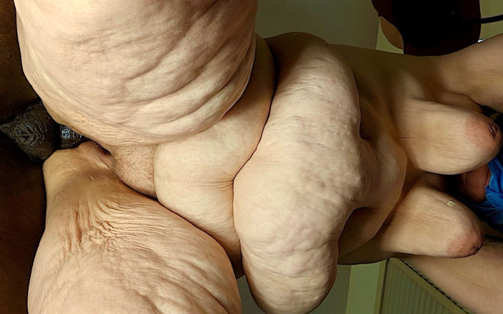 Jamdown26 Big Fat Ass BBW SSBBW Porn: Big Fat Woman Get Fucked Real Hard, Then Old Guy...