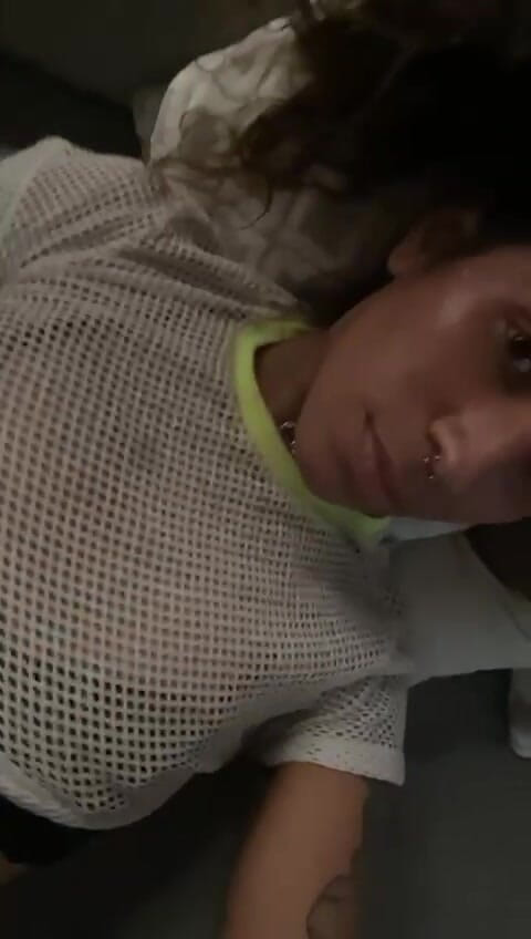 badgaldudaa: Tgata'nın yarağının başka bir videosu