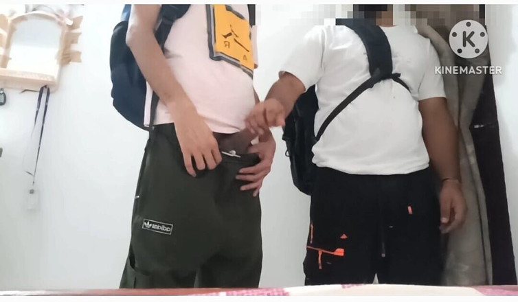 Desi__Panda: Indische studentin, hetero-freunde geben sich gegenseitig blowjob