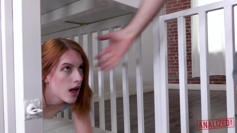 Analized: Alex Harper la rousse se fait sodomiser par James Deen