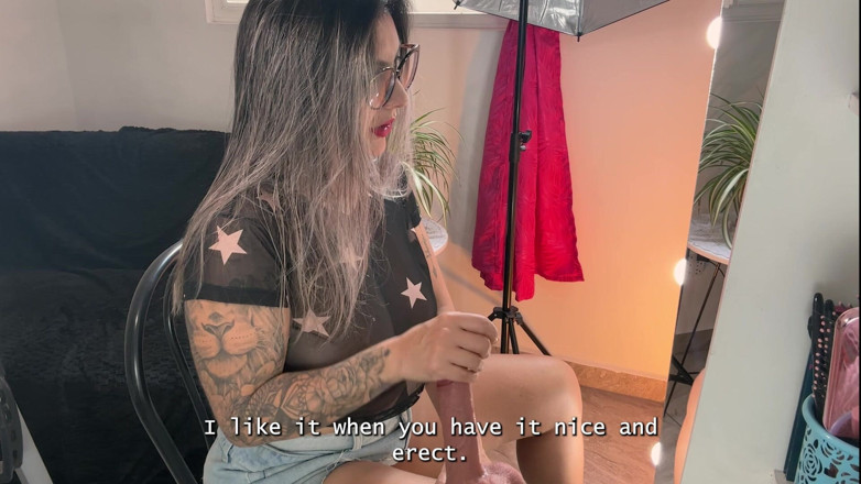 LunaBigBooty: Coaching masturbatoire érotique devant le miroir sans sous-vêtements - sous-titré