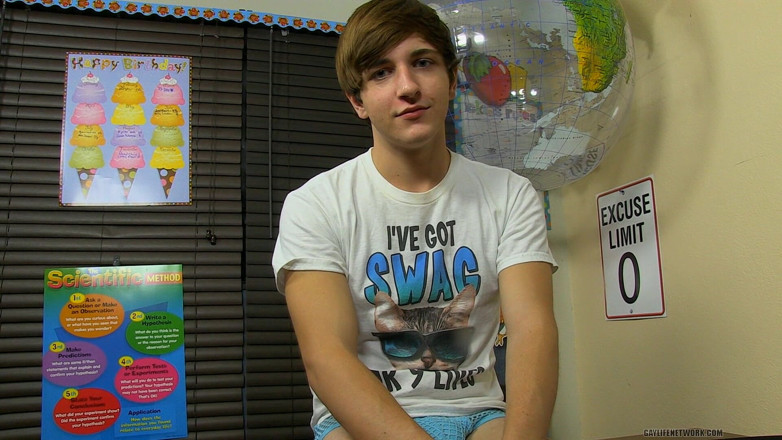 Teach Twinks: First Timer Colby on Set