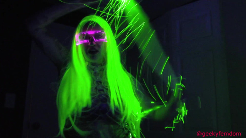 Geeky Femdom: Cyber Punk 2020 Femdom